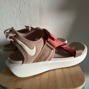 Nike Vista Sandals
